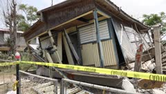 Vecinos no salen del asombro por casa colapsada en Lajas